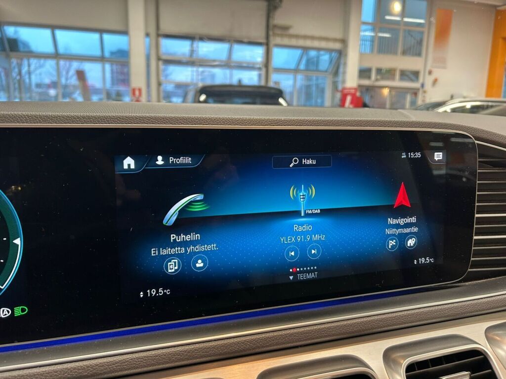 Mercedes-Benz GLE 2021 Valkoinen