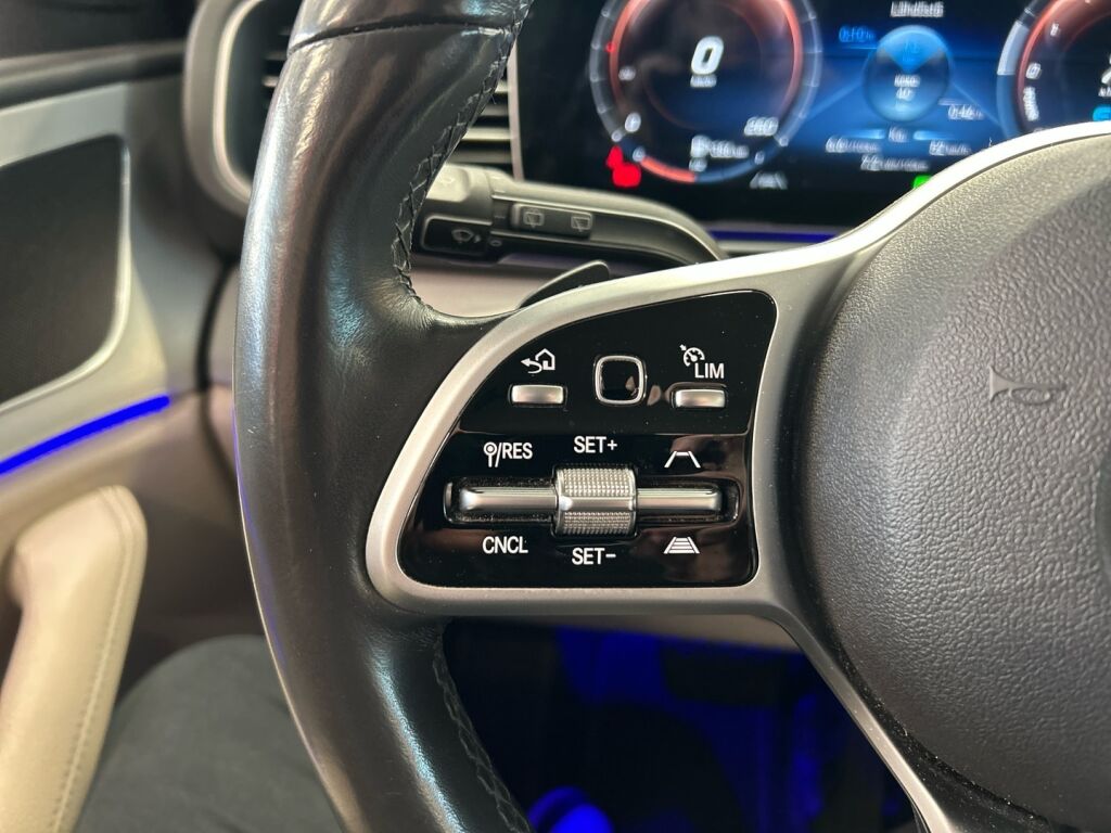 Mercedes-Benz GLE 2021 Valkoinen