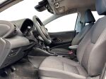 Toyota Yaris 2024 Valkoinen