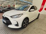 Toyota Yaris 2024 Valkoinen