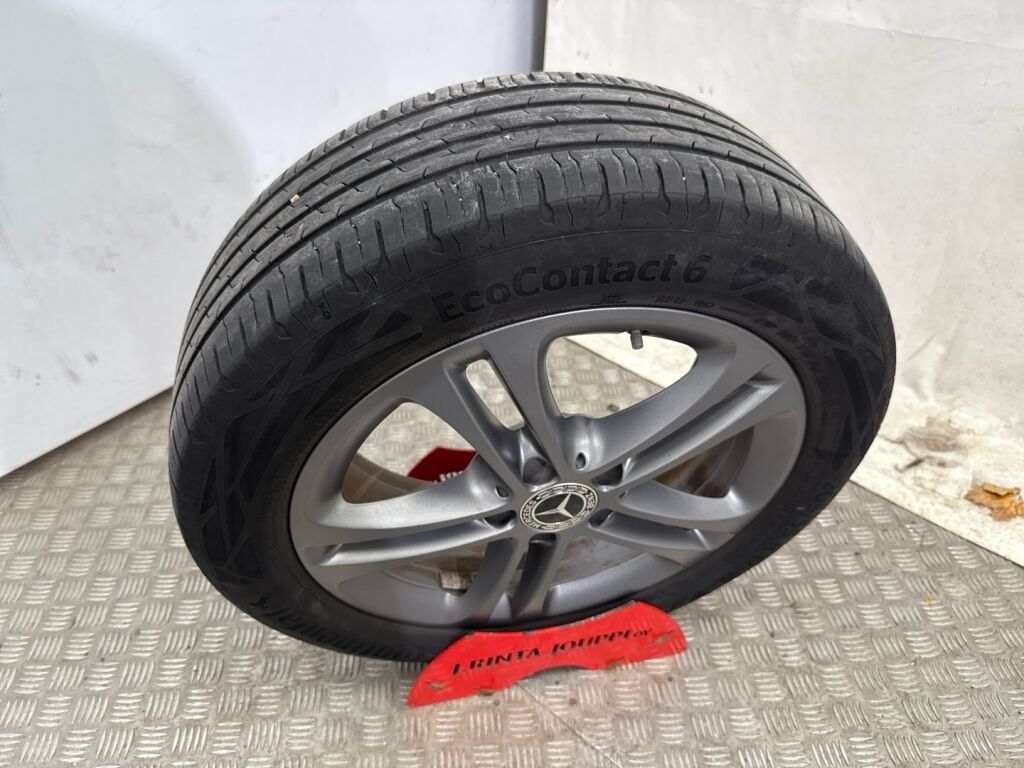 Mercedes-Benz A 2020 Valkoinen