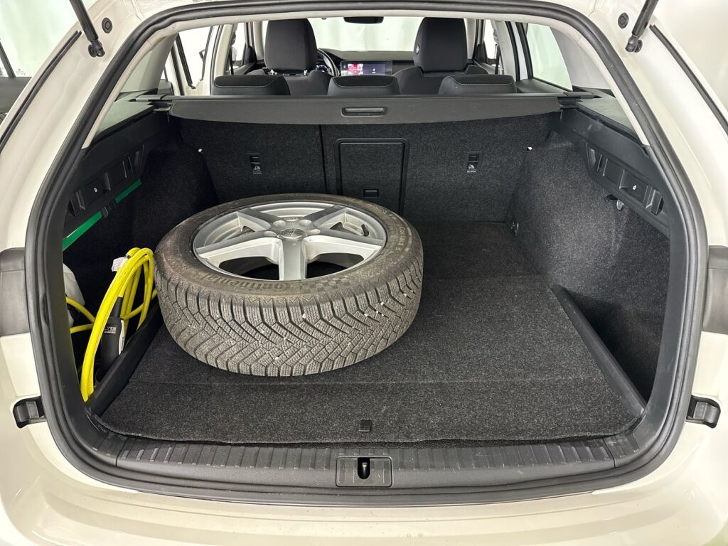 Skoda Octavia 2021 9