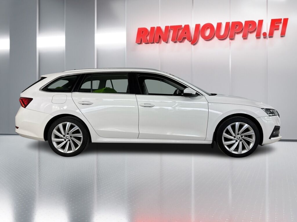 Skoda Octavia 2021 9