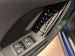 Audi SQ6 e-tron 2024 Sininen