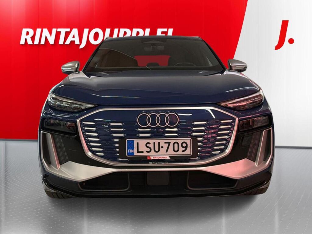 Audi SQ6 e-tron 2024 Sininen