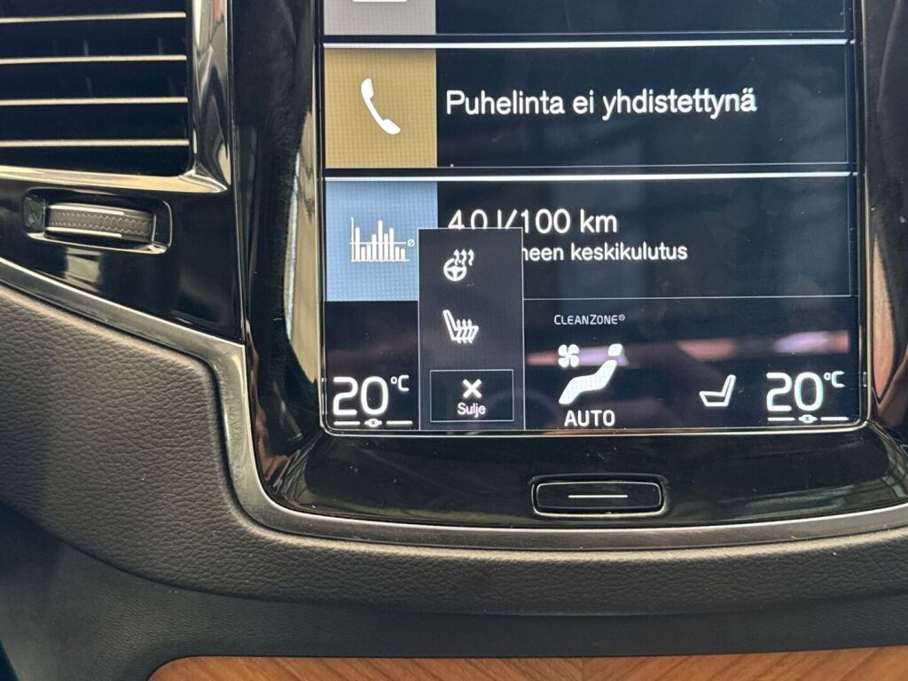 Volvo XC90 2022 Valkoinen
