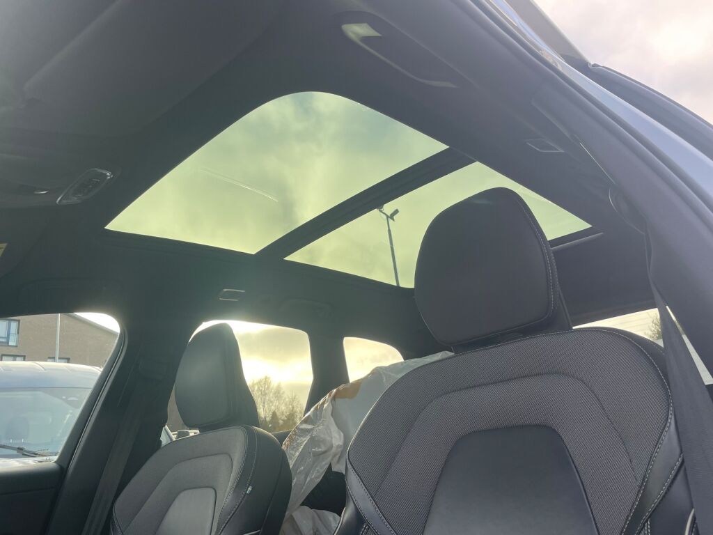 Volvo XC60 2021 Harmaa