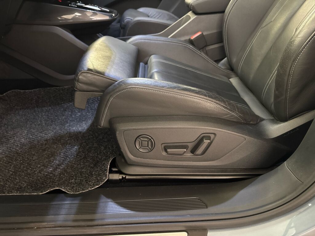 Audi Q4 e-tron 2021 Harmaa