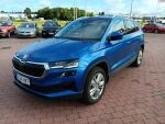 Skoda Karoq 2024 Sininen
