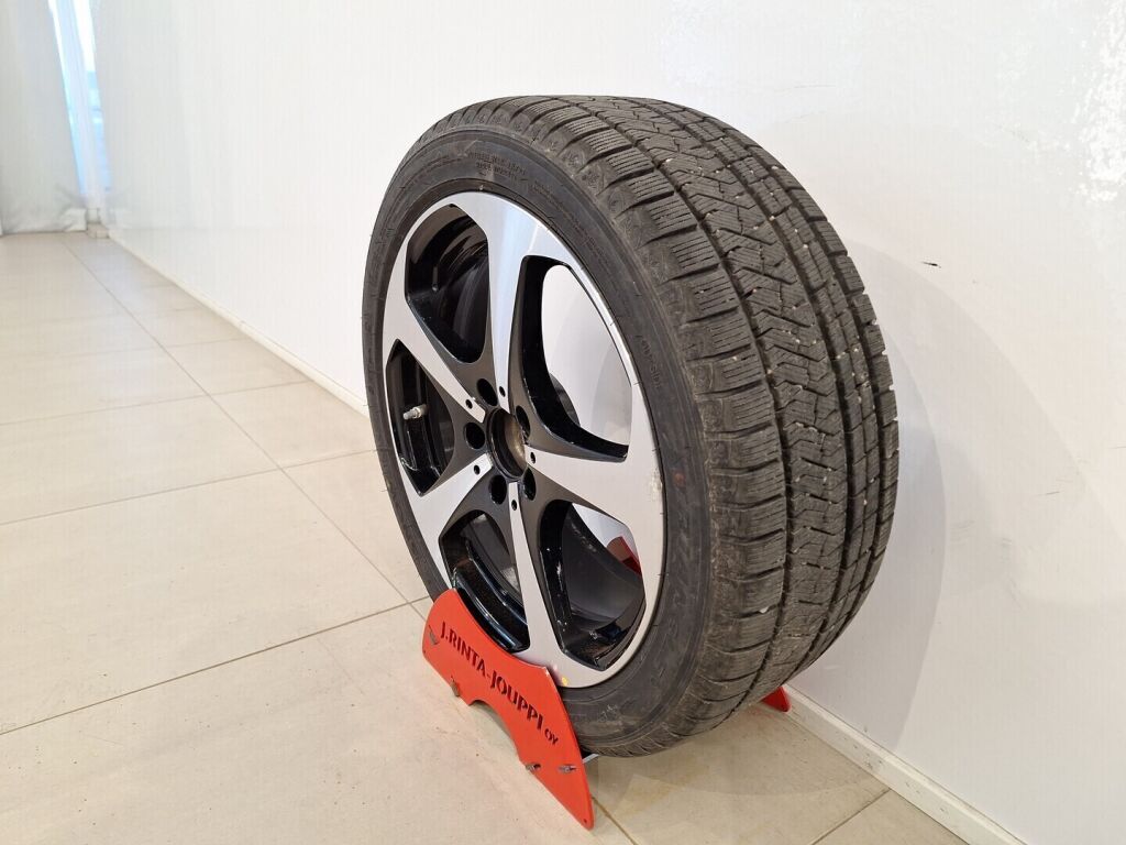 Mercedes-Benz C 2020 Valkoinen