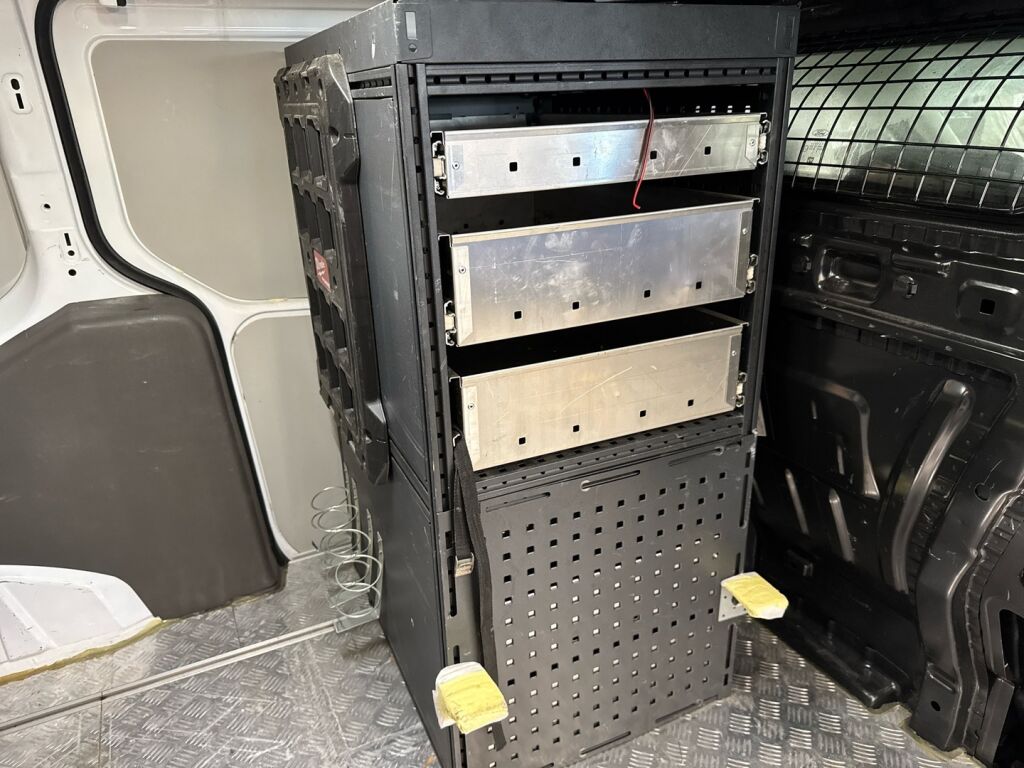 Ford Transit Connect 2018 Valkoinen