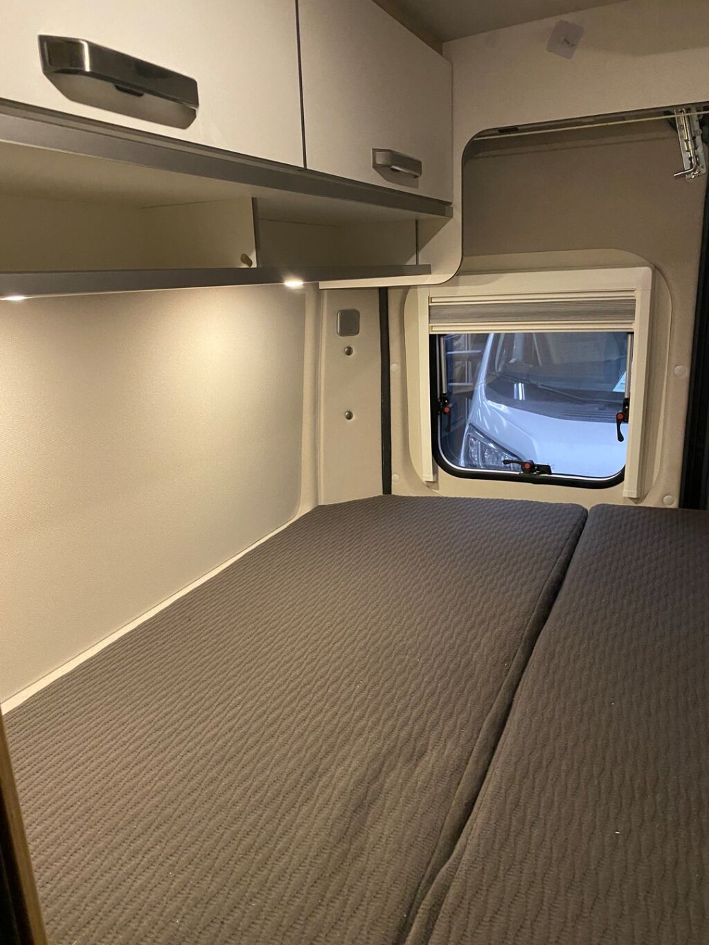 Weinsberg CaraBus 600 MQ CoastCamper 2024 Harmaa