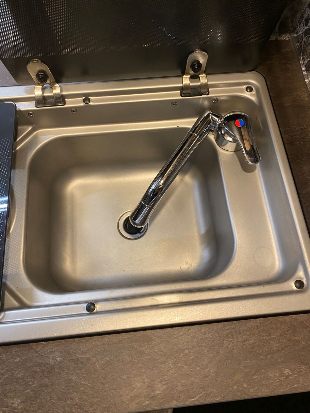 Weinsberg CaraBus 600 MQ CoastCamper 2024 Harmaa