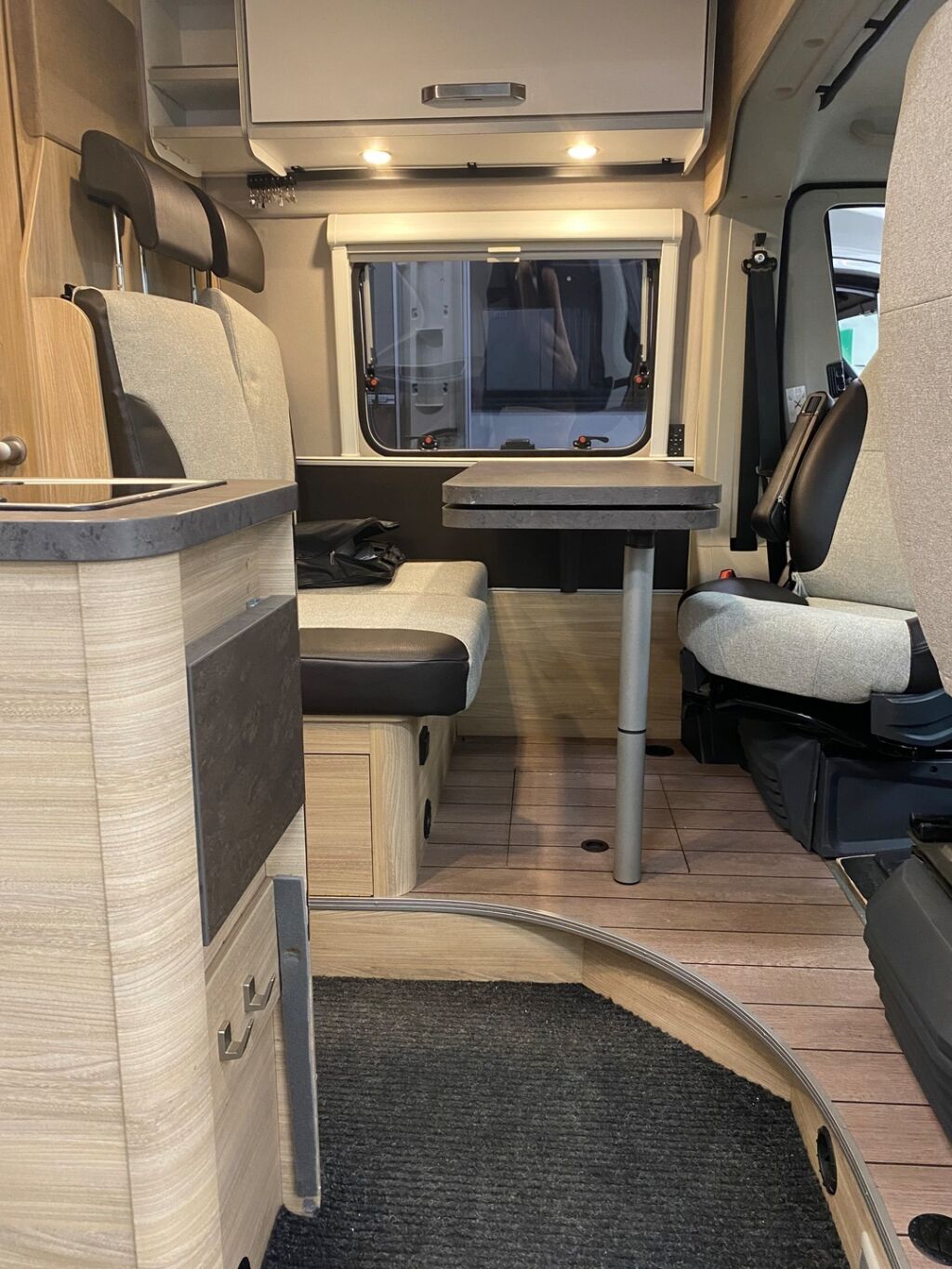 Weinsberg CaraBus 600 MQ CoastCamper 2024 Harmaa