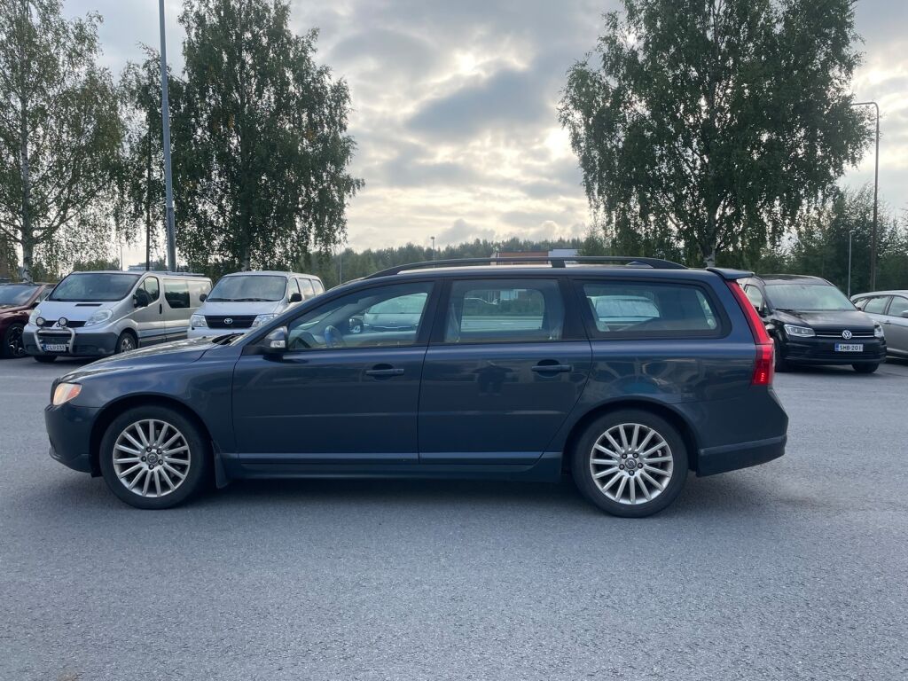 Volvo V70 2007 Sininen