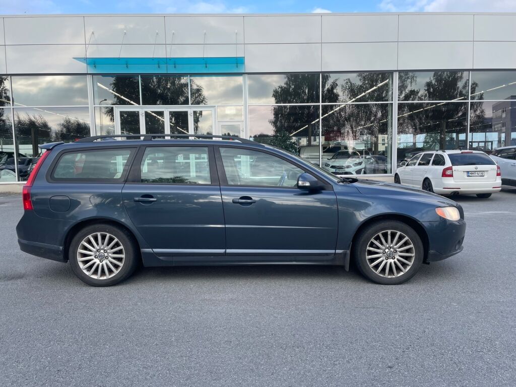 Volvo V70 2007 Sininen