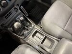 Toyota Hilux 2013 Harmaa