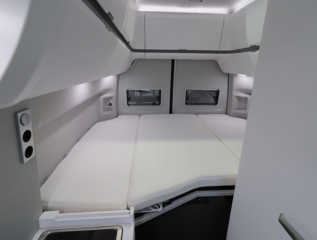 Volkswagen GRAND CALIFORNIA 600 2023 Valkoinen