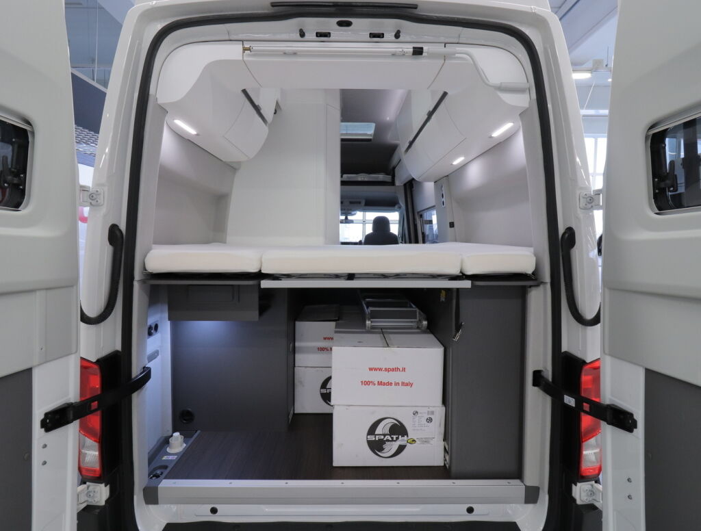 Volkswagen GRAND CALIFORNIA 600 2023 Valkoinen