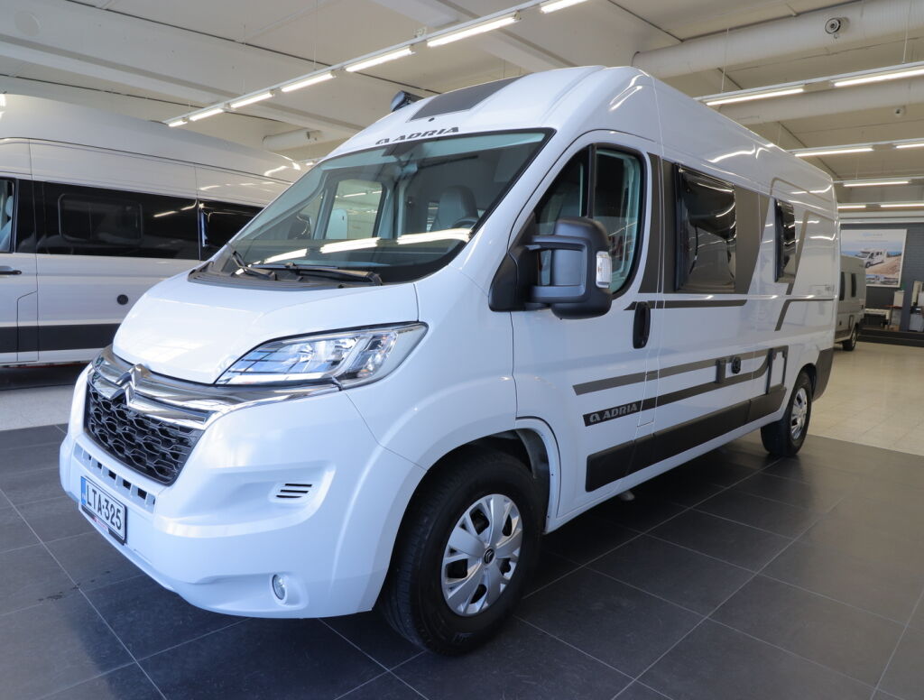 Adria TWIN 600 SP 2024 9