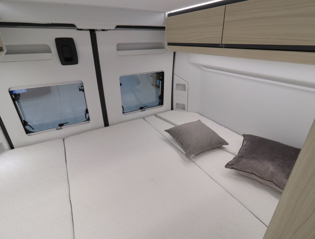 Adria TWIN 600 SP 2024 9