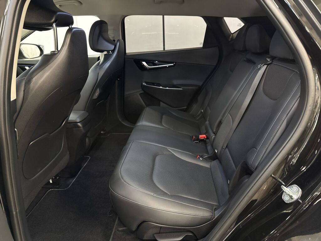 Kia EV6 2023 Musta