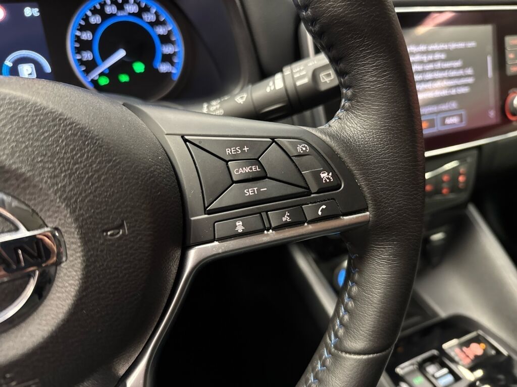 Nissan Leaf 2021 Harmaa