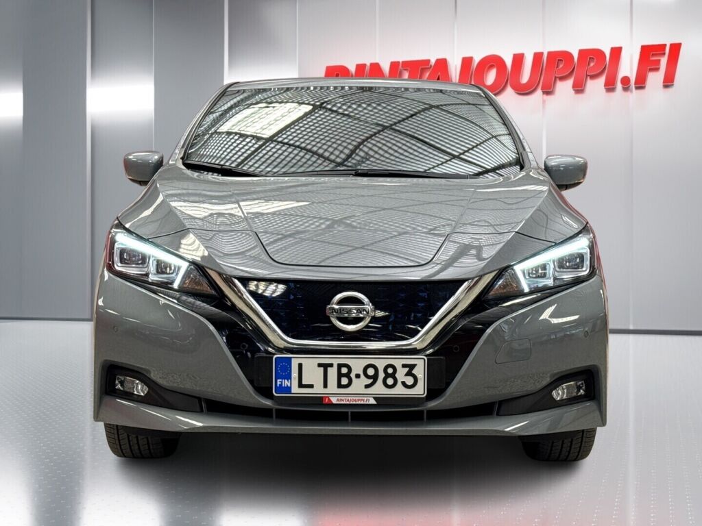 Nissan Leaf 2021 Harmaa