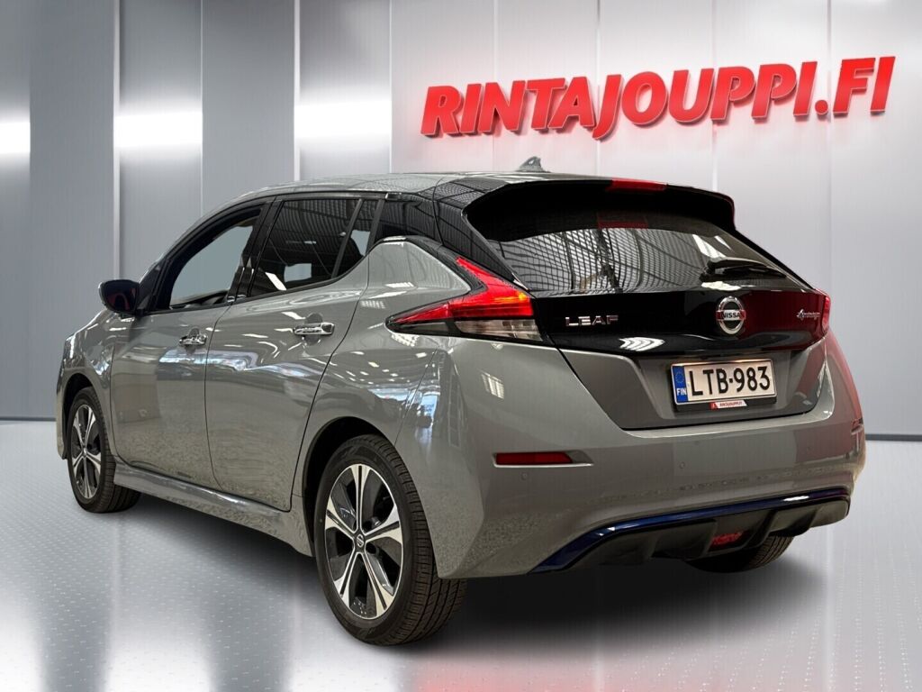 Nissan Leaf 2021 Harmaa