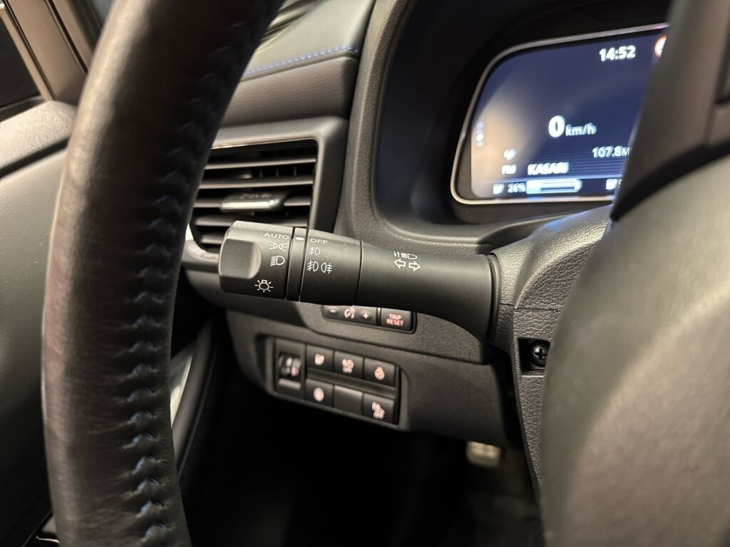 Nissan Leaf 2021 Harmaa