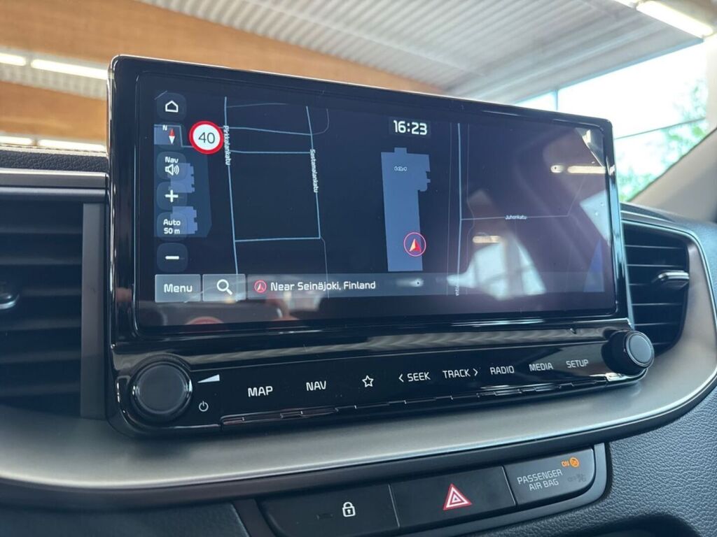 Kia Ceed 2025 Harmaa