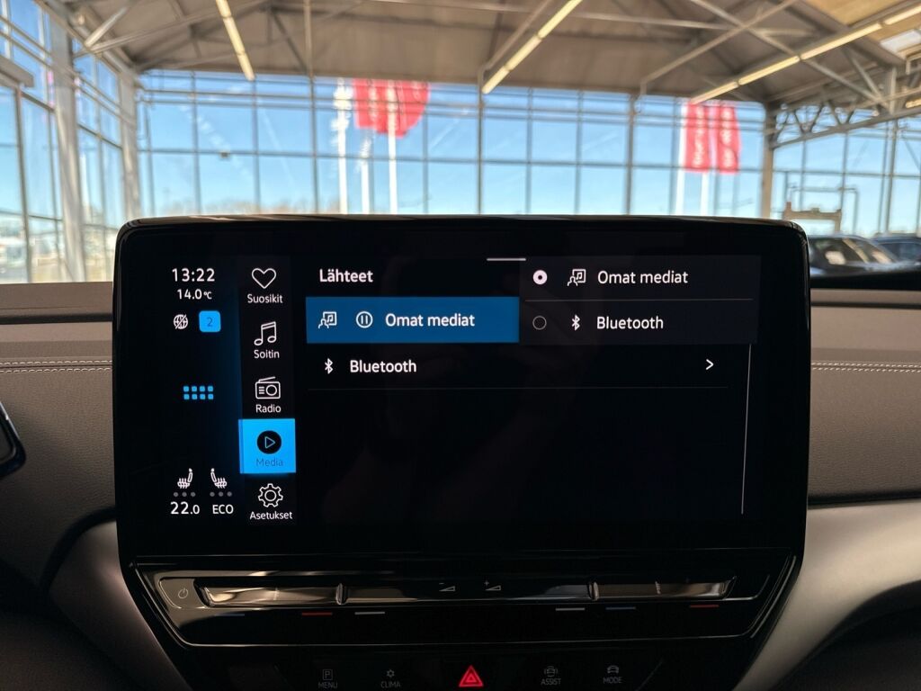 Volkswagen ID.5 2024 Mythos Black musta