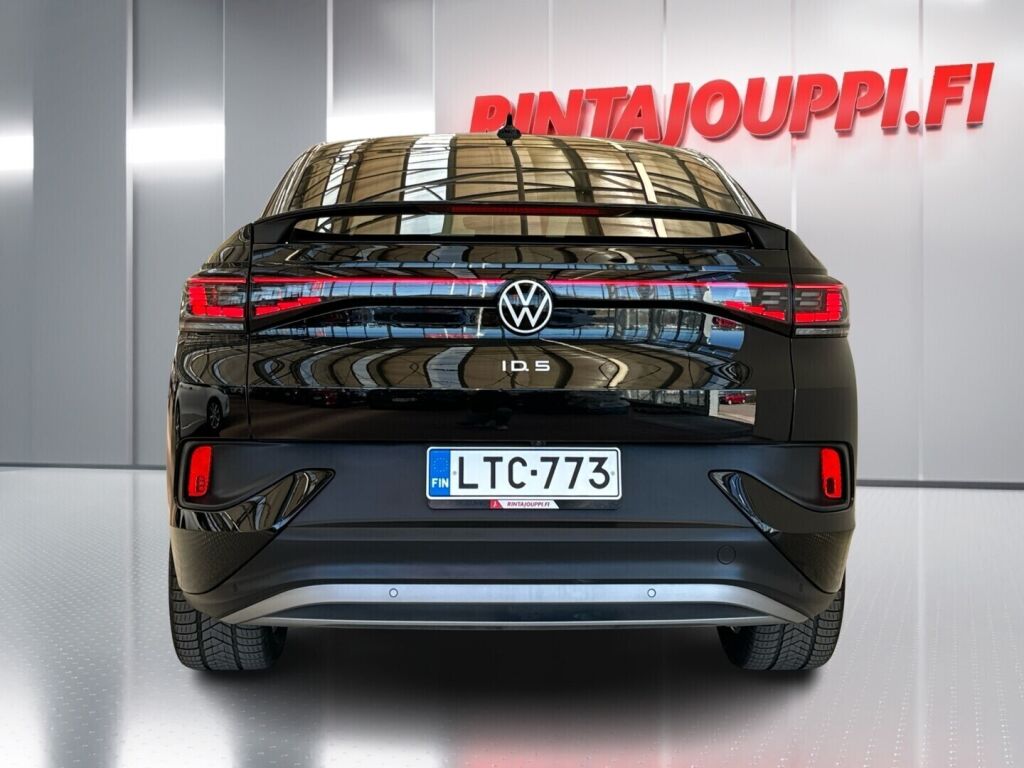 Volkswagen ID.5 2024 Mythos Black musta