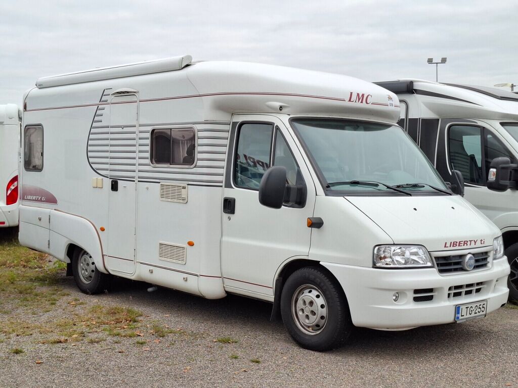 LMC Liberty TI 6000 2005 Valkoinen