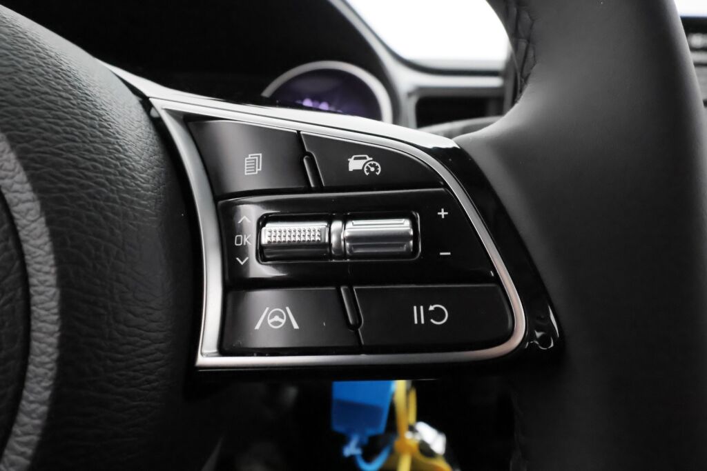 Kia Ceed 2025 Harmaa