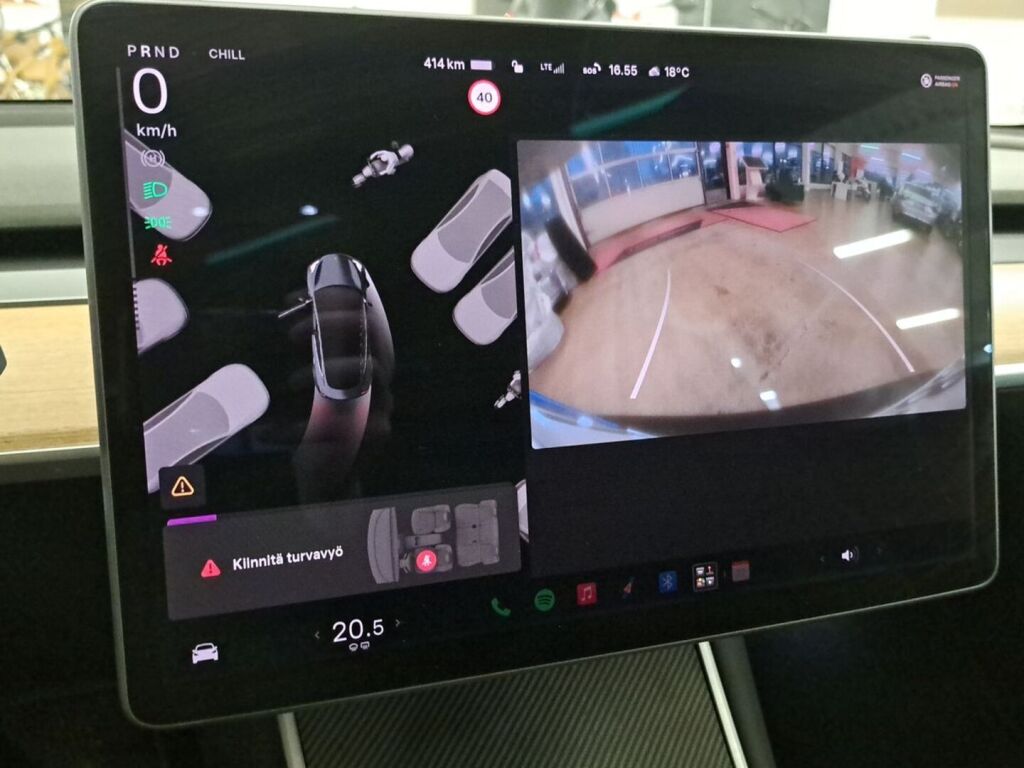 Tesla Model 3 2020 Harmaa