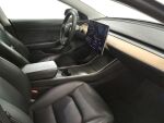 Tesla Model 3 2020 Harmaa