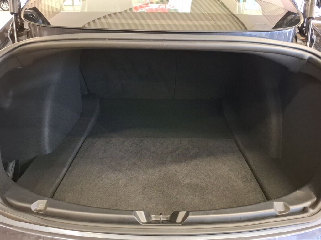 Tesla Model 3 2020 Harmaa