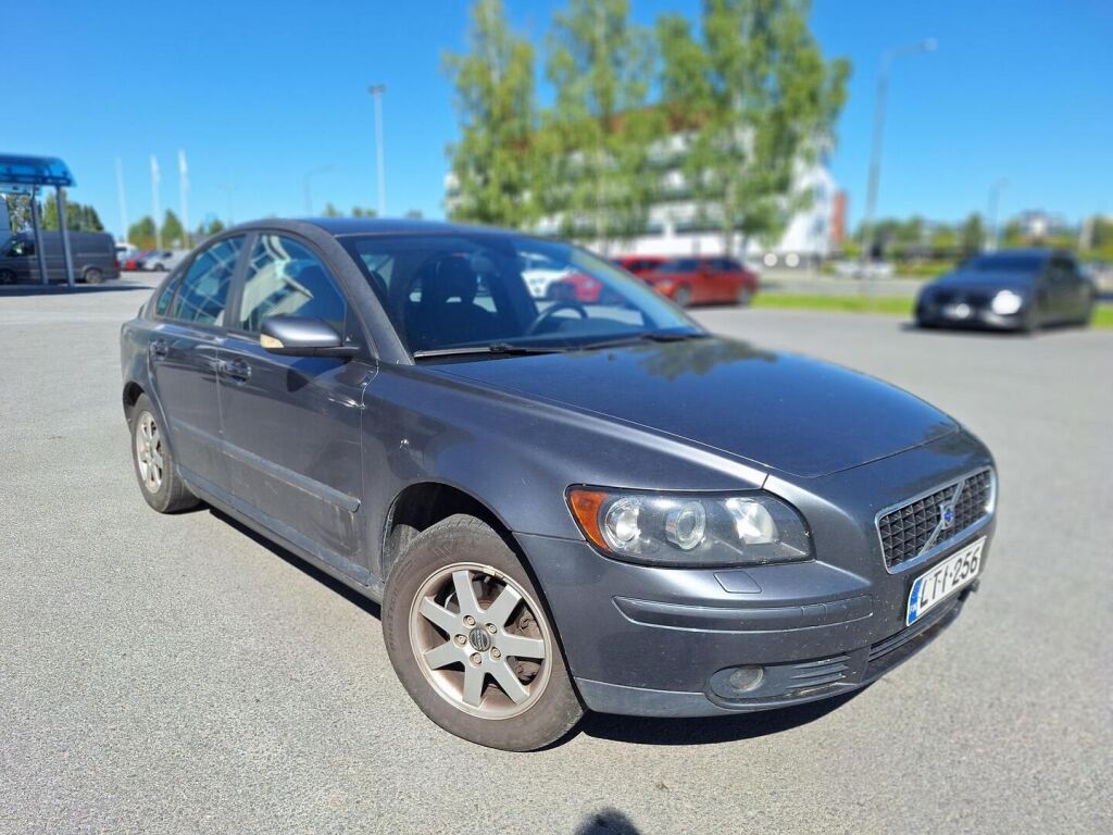Volvo S40 2006 Harmaa