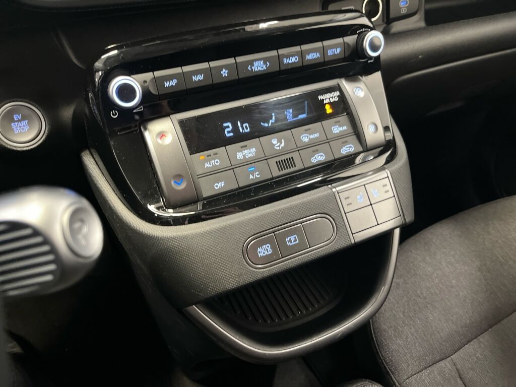 Hyundai INSTER 2025 Oranssi