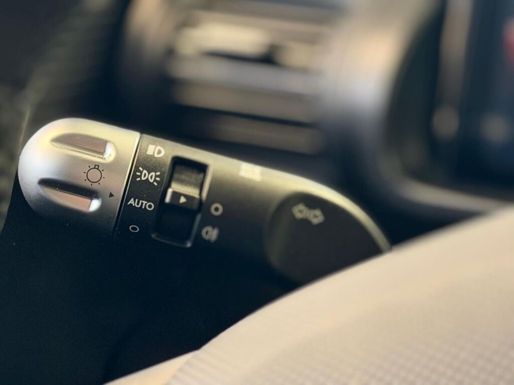 Hyundai INSTER 2025 Oranssi