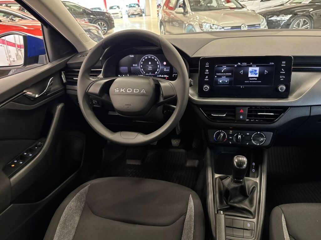 Skoda Scala 2025 Sininen