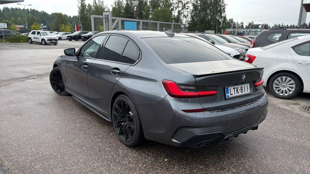 BMW 330 2019 Harmaa