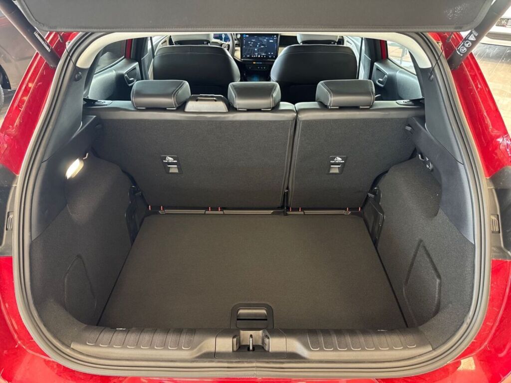 Ford Puma Gen-E 2026 Fantastic Red