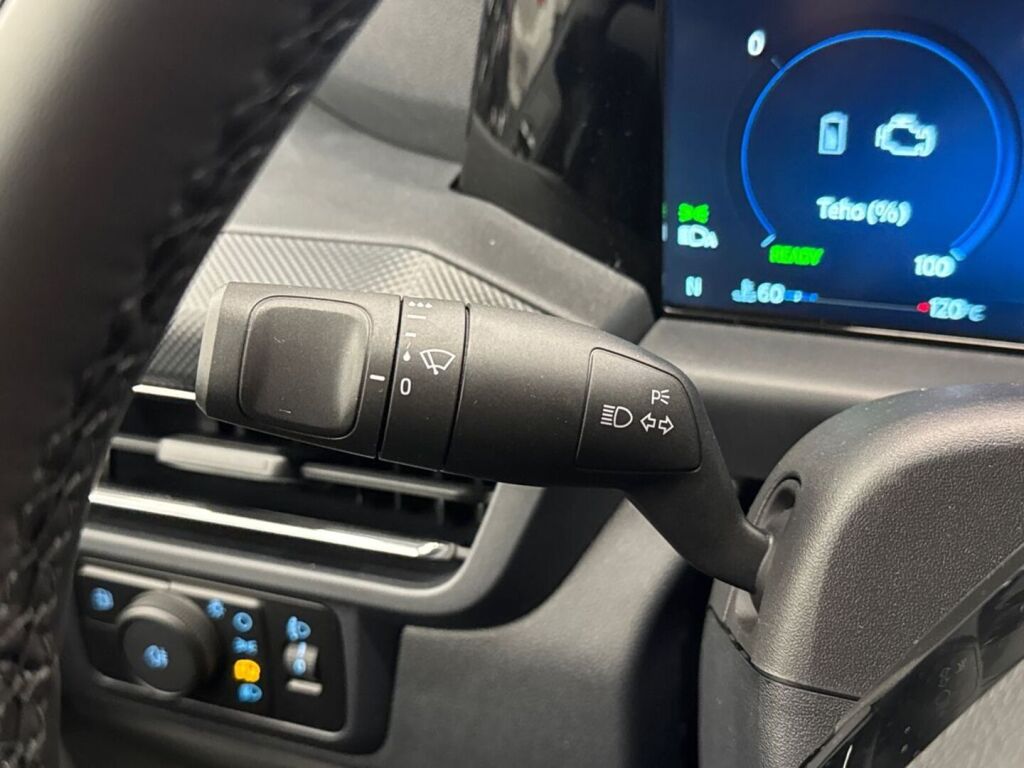 Ford Transit Custom 2026 Valkoinen