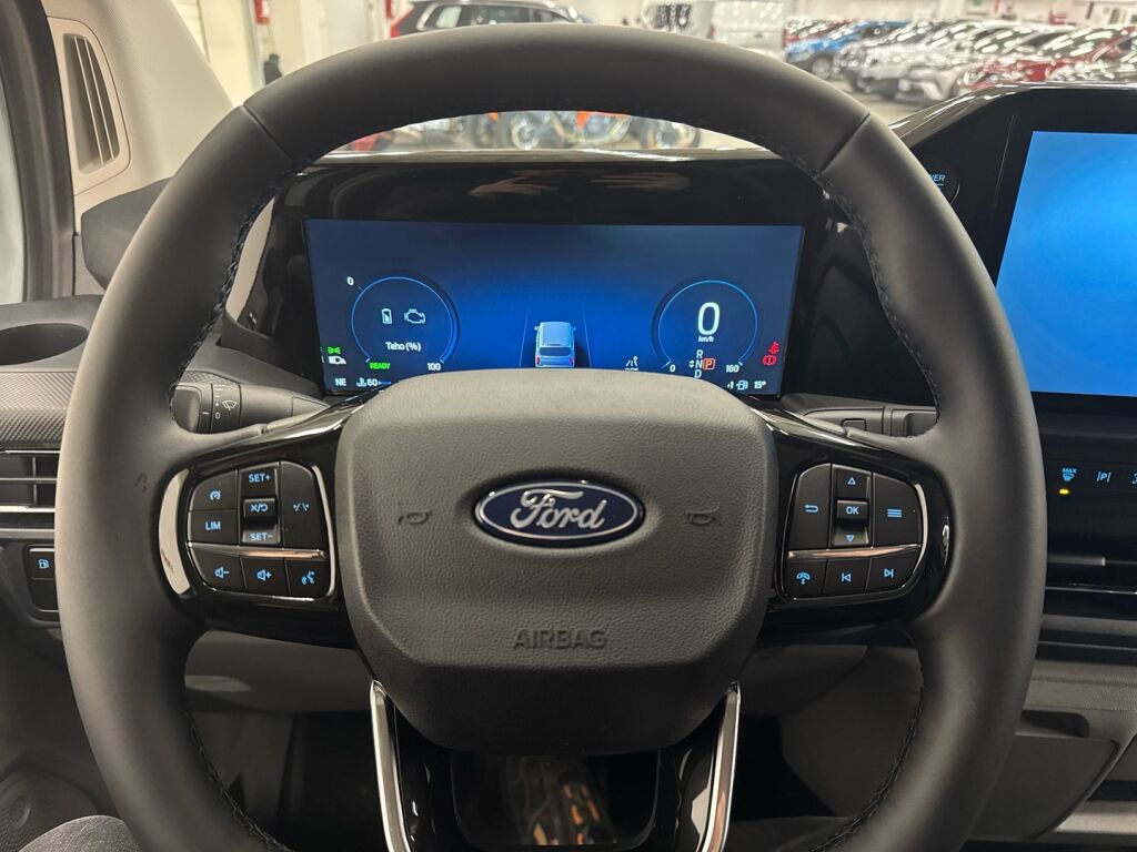 Ford Transit Custom 2026 Valkoinen