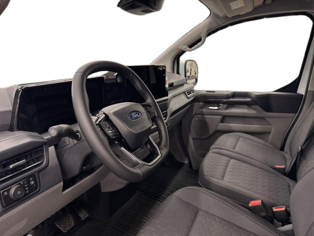 Ford Transit Custom 2026 Valkoinen