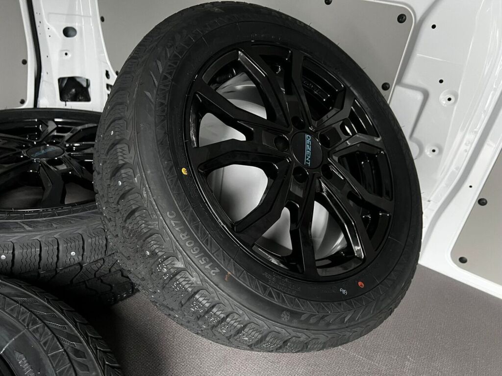 Mercedes-Benz Vito 2025 