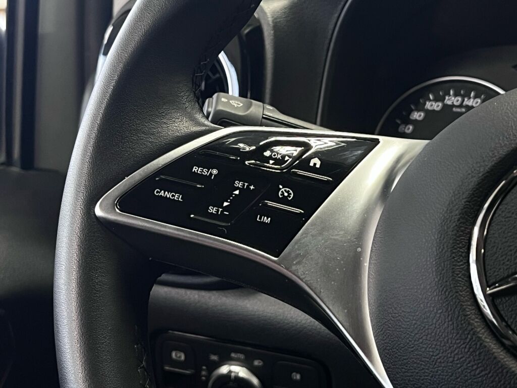 Mercedes-Benz Vito 2025 