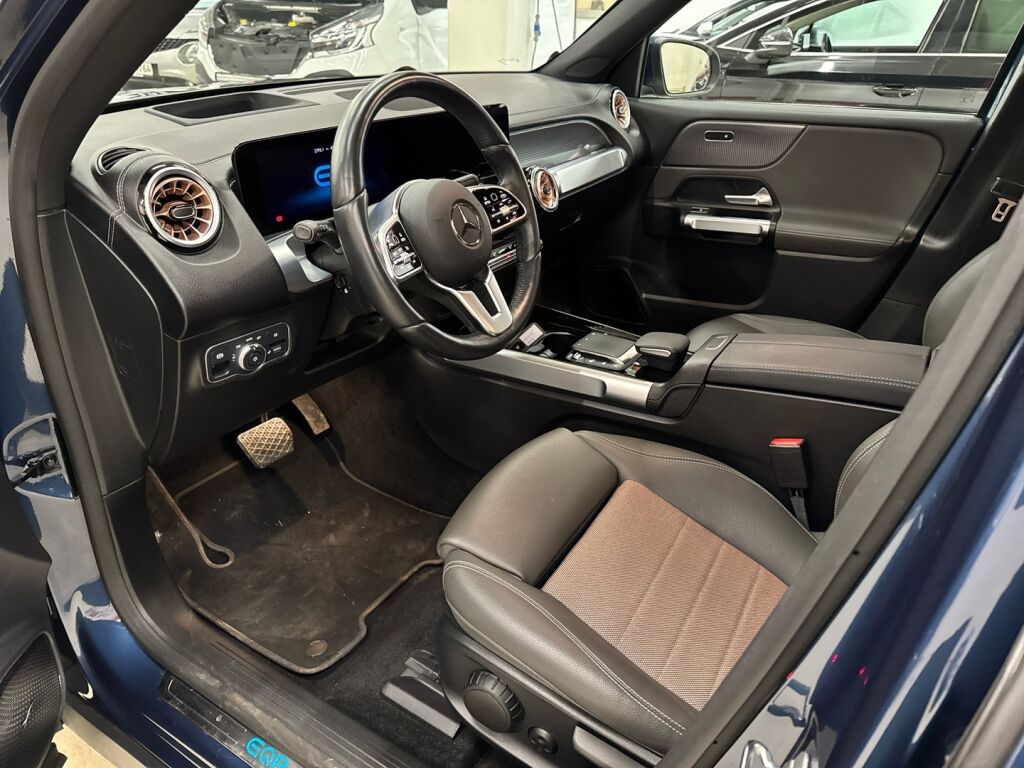 Mercedes-Benz EQB 2023 met.sininen